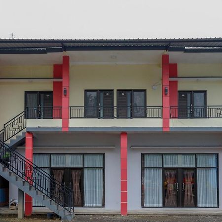 Reddoorz @ Gerbang Dieng Plateau Area Wonosobo Eksteriør bilde